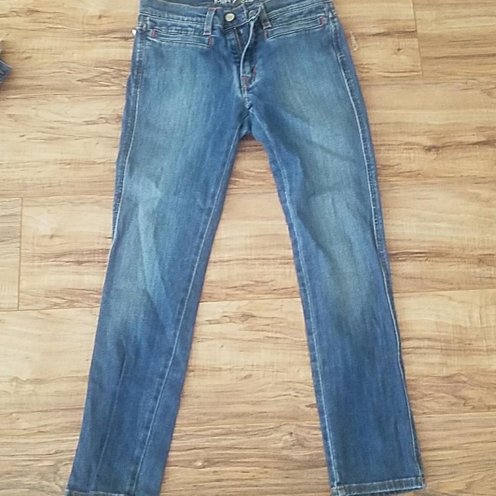Woman's jeans